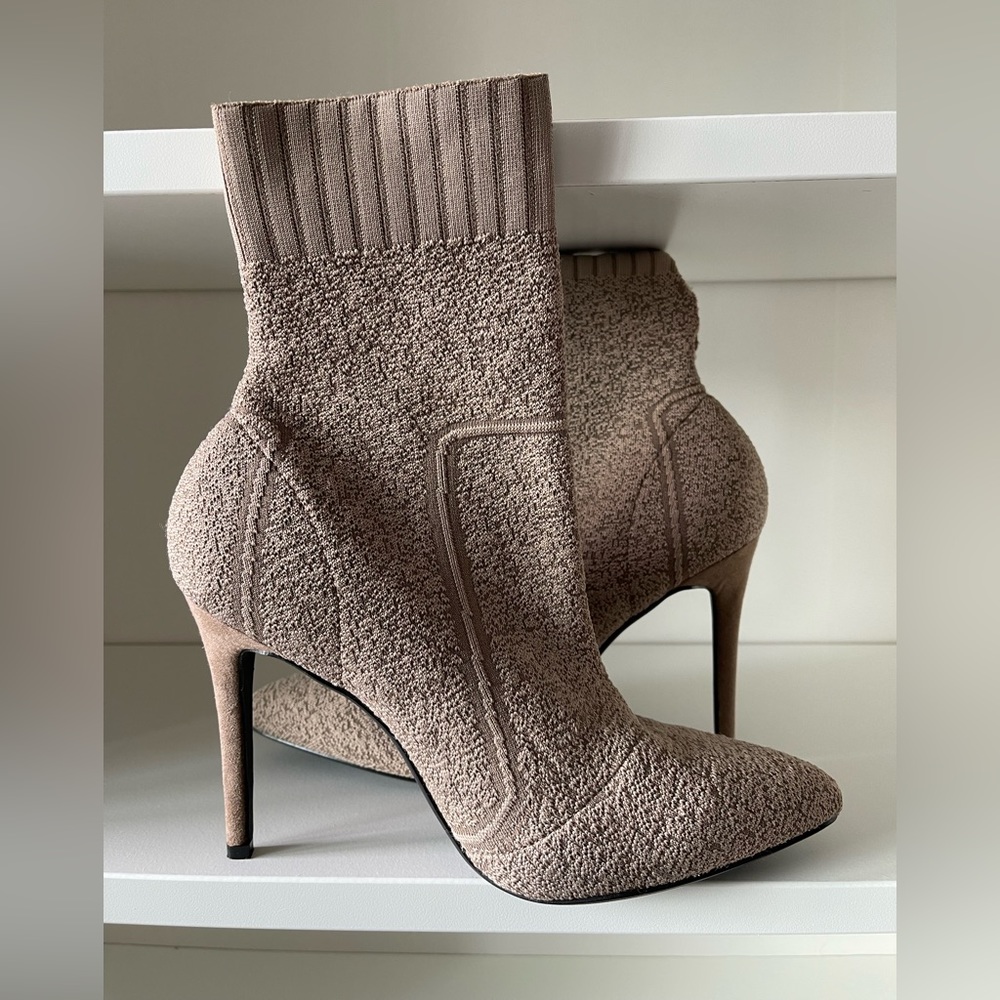 Taupe knit booties